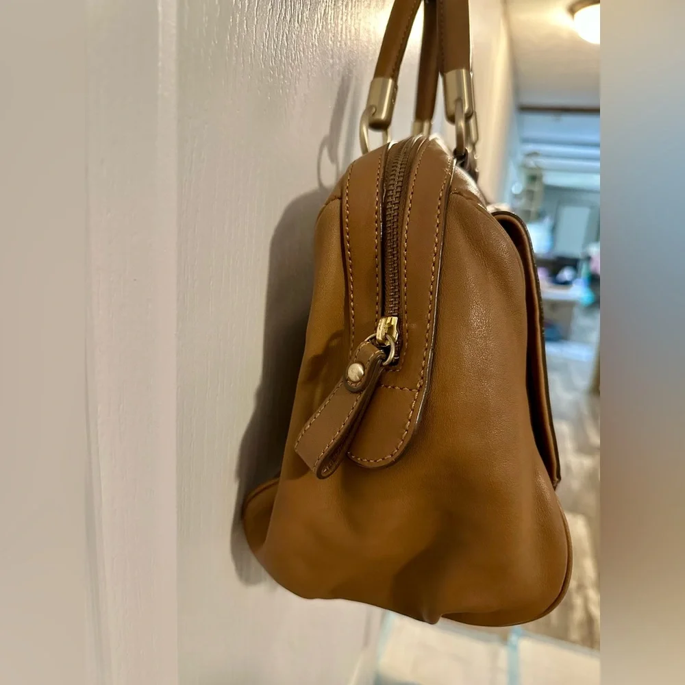 Talbots - Tan Leather Handbag with Gold Buckles - Amazing Condition! - Picture 7 of 10